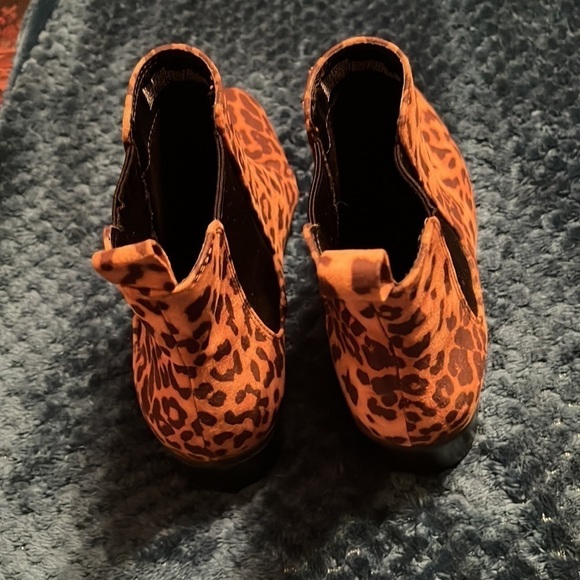 Cheetah Print Boots by “A New Day”. - Picture 11 of 13
